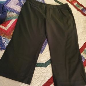 Merona black dress capri size 16